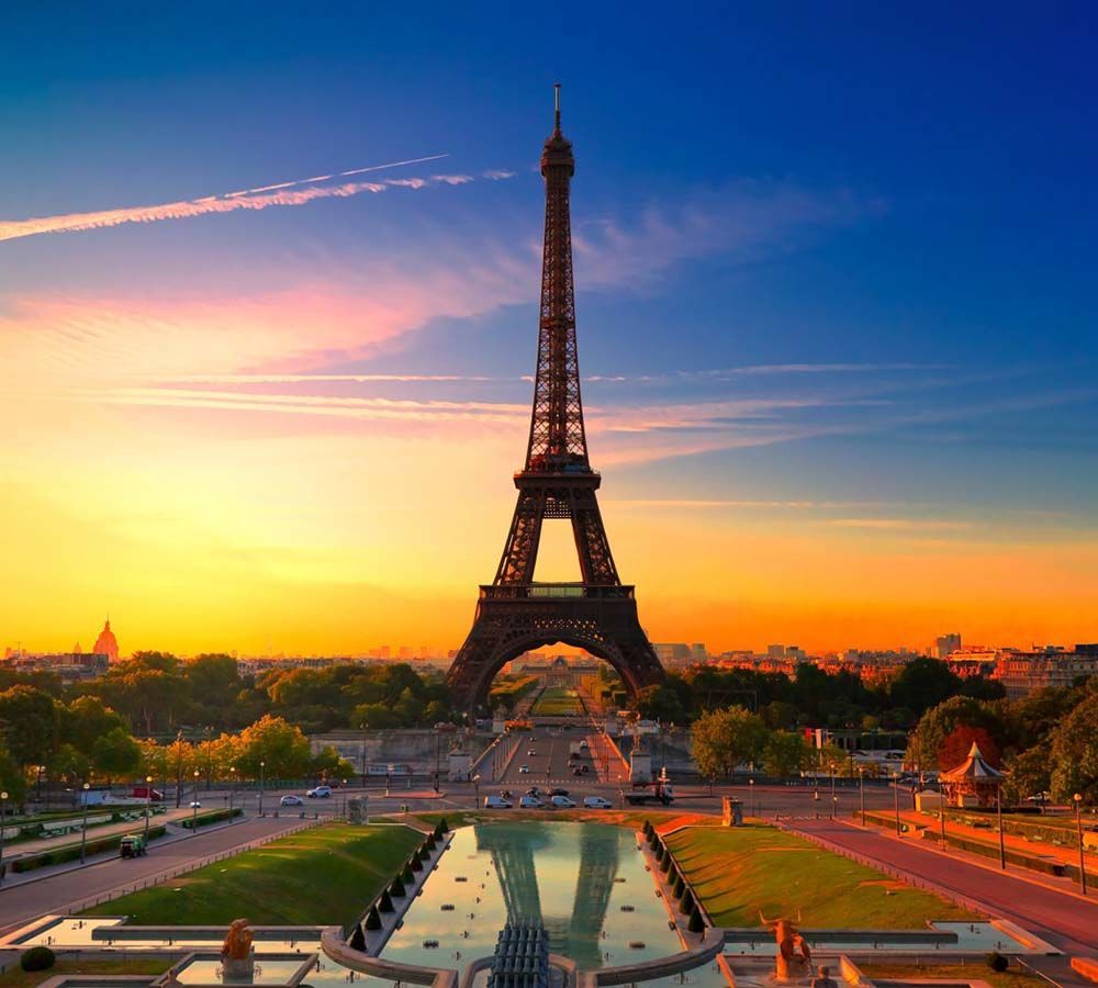 Hotel Eiffel Segur